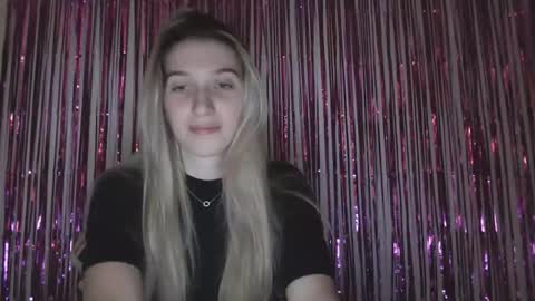 honeyveil online show from February 2026 10:30:02 PM