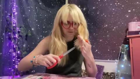 Emi Rose online show from January 2025 04:44:02 AM