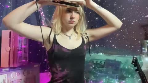 Emi Rose online show from January 2025 12:10:01 AM