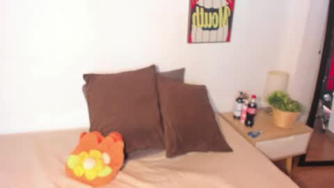 Snapshot of honeyyybrown chatting on October 2025 07:56:01 PM HoneyBrown online show from October 2025 07:56:01 PM