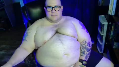 Snapshot of hoosierdaddyxl chatting on June 2026 04:51:02 PM Sir online show from June 2026 04:51:02 PM