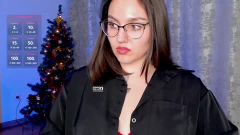 Snapshot of hoot_owl_cb chatting on December 2024 10:45:02 AM Karina online show from December 2024 10:45:02 AM