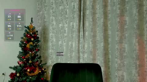 Snapshot of hoot_owl_cb chatting on January 2025 10:01:01 PM Karina online show from January 2025 10:01:01 PM