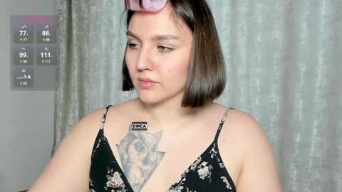 Snapshot of hoot_owl_cb chatting on January 2025 03:01:02 AM Karina online show from January 2025 03:01:02 AM