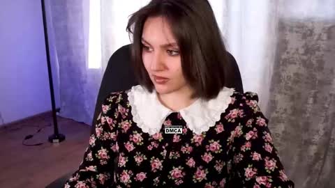 Snapshot of hoot_owl_cb chatting on September 2025 11:20:01 PM Karina online show from September 2025 11:20:01 PM