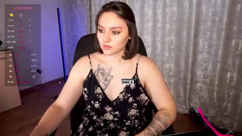 Snapshot of hoot_owl_cb chatting on November 2025 03:07:01 AM Karina online show from November 2025 03:07:01 AM