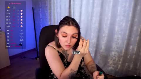 Snapshot of hoot_owl_cb chatting on November 2025 02:39:01 AM Karina online show from November 2025 02:39:01 AM