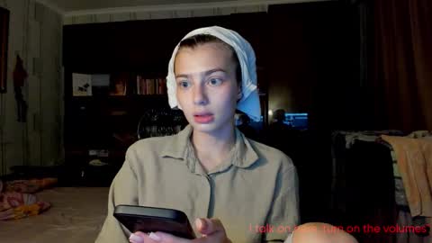 Bambi online show from October 2025 03:03:01 PM