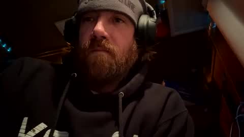 Snapshot of horndwag37 chatting on December 2025 01:46:02 AM horndwag37 online show from December 2025 01:46:02 AM