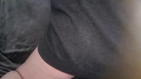 Snapshot of horneycumslutsucker chatting on March 2026 09:15:02 AM horneycumslutsucker online show from March 2026 09:15:02 AM