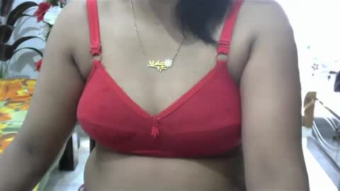 Snapshot of horneydesibaby chatting on February 2025 03:23:01 AM horneydesibaby online show from February 2025 03:23:01 AM