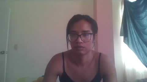 Snapshot of horny_brii chatting on June 2026 05:45:02 PM horny_brii online show from June 2026 05:45:02 PM