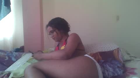 Snapshot of horny_brii chatting on July 2026 08:24:02 PM horny_brii online show from July 2026 08:24:02 PM