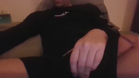 Snapshot of horny_matias chatting on December 2025 05:14:02 AM horny_matias online show from December 2025 05:14:02 AM