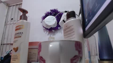 Snapshot of horny_mommy17 chatting on April 2026 03:10:02 PM armina online show from April 2026 03:10:02 PM