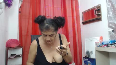 Snapshot of horny_mommy17 chatting on May 2026 07:55:02 PM armina online show from May 2026 07:55:02 PM