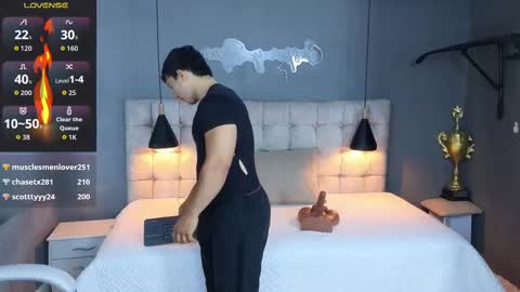Snapshot of horny_nick18 chatting on October 2025 11:27:02 AM horny_nick18 online show from October 2025 11:27:02 AM