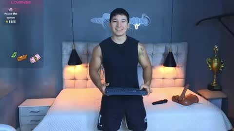 Snapshot of horny_nick18 chatting on October 2025 12:04:02 PM horny_nick18 online show from October 2025 12:04:02 PM