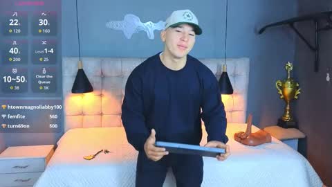 Snapshot of horny_nick18 chatting on October 2025 12:26:01 PM horny_nick18 online show from October 2025 12:26:01 PM