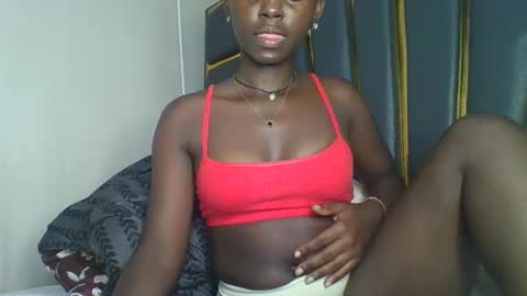 Bella online show from November 2025 07:02:02 PM