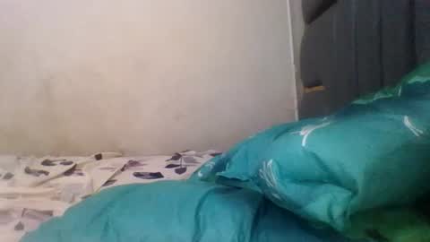 Snapshot of hornybella84 chatting on June 2026 09:14:01 AM Bella online show from June 2026 09:14:01 AM