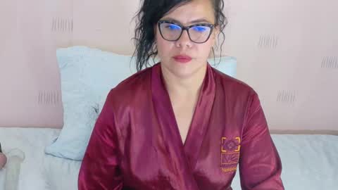 Natasha  online show from September 2025 11:56:02 AM