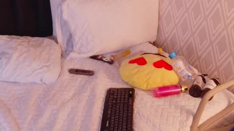 Natasha  online show from October 2025 09:59:01 PM