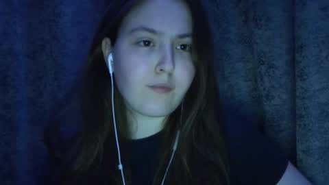 Snapshot of hornyluvv chatting on May 2026 09:12:01 PM Luvv online show from May 2026 09:12:01 PM