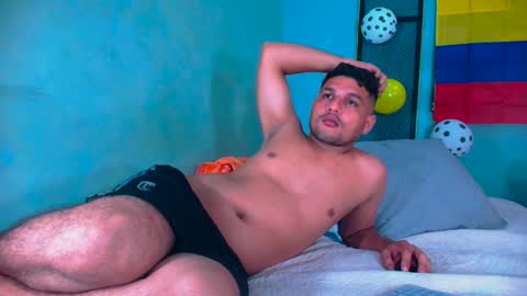 Snapshot of hornyshow1 chatting on May 2026 04:20:02 AM hornyshow1 online show from May 2026 04:20:02 AM