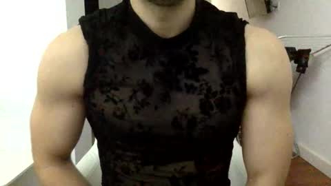 Snapshot of hornyspaniard93 chatting on April 2026 10:32:02 AM hornyspaniard93 online show from April 2026 10:32:02 AM