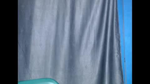 hornyxbum online show from December 2024 07:12:01 PM