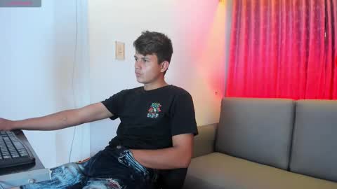 Snapshot of hospick_white chatting on November 2025 07:12:01 PM hospick_white online show from November 2025 07:12:01 PM