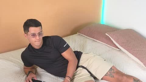 Marcus  Tatti  online show from December 2024 05:42:01 PM