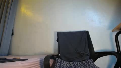 Rylle online show from November 2025 07:07:02 PM