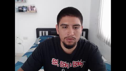 hot__husbands online show from February 2025 07:10:01 PM