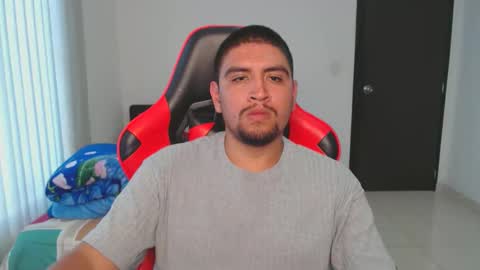 hot__husbands online show from March 2025 06:18:01 PM