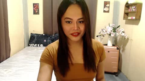 Snapshot of hot_babe0802 chatting on January 2025 09:11:01 AM HANNA online show from January 2025 09:11:01 AM