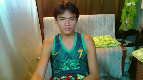 Snapshot of hot_george chatting on January 2025 05:15:02 PM George online show from January 2025 05:15:02 PM