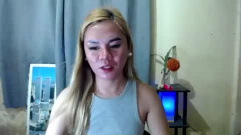 Snapshot of hot_jessyxoxo chatting on June 2026 06:13:02 PM Jessy online show from June 2026 06:13:02 PM