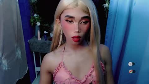 Snapshot of hot_khianna chatting on February 2026 12:04:02 PM Khianna online show from February 2026 12:04:02 PM