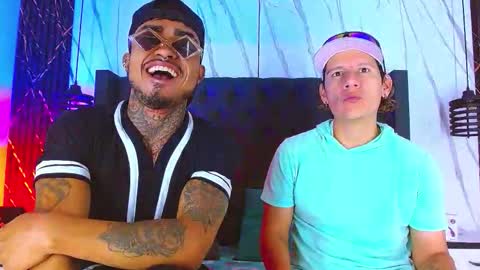 SEXY COUPLE  online show from November 2025 01:00:02 PM