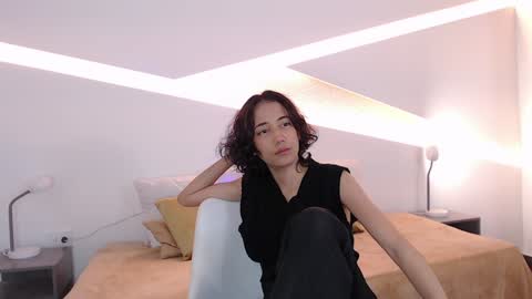 Alana online show from December 2024 09:33:01 PM