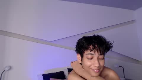 Alana online show from March 2025 09:35:01 PM