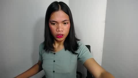 Snapshot of hot_pauline chatting on June 2026 11:54:01 PM hot_pauline online show from June 2026 11:54:01 PM