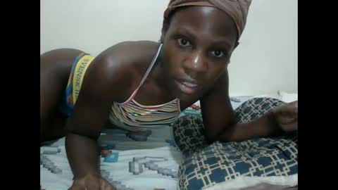 hot_shannia online show from October 2025 07:04:02 PM