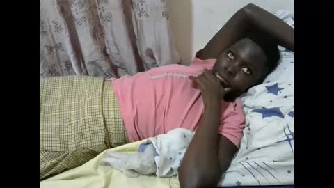 Snapshot of hot_shawrry chatting on March 2025 10:46:01 AM hot_shawrry online show from March 2025 10:46:01 AM