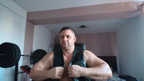Snapshot of hot_stefano1 chatting on August 2026 04:03:02 AM Stefano.. online show from August 2026 04:03:02 AM