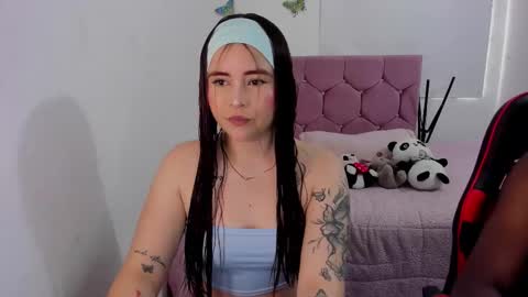 lesly and ander online show from November 2025 06:29:01 PM