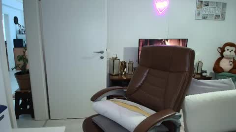 Hotboyshorny online show from February 2026 08:29:01 AM