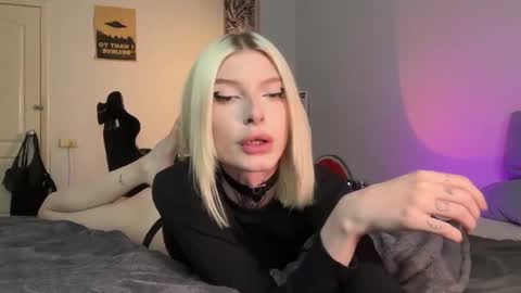 hotchubently online show from October 2025 06:26:01 AM